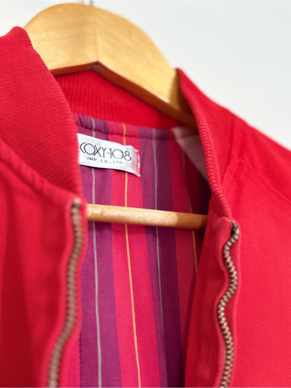 VTG COXY108 Motor Sports Bomber Jacket Red Striped Lining Fits XL